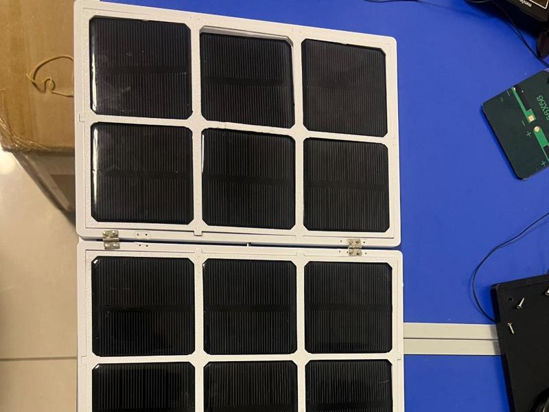 Foldable Solar Charging Panel Enclosure