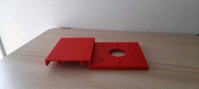 Ryobi Router to Ozito Track Adaptor