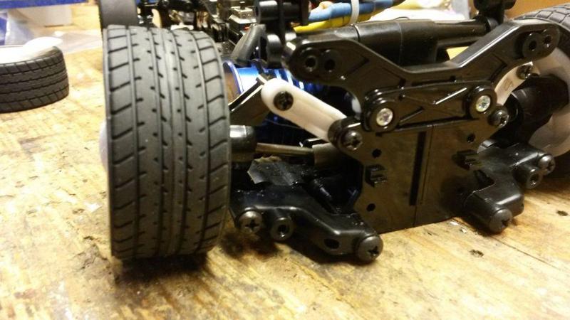 Tamiya Beetle short upper rear suspension arm