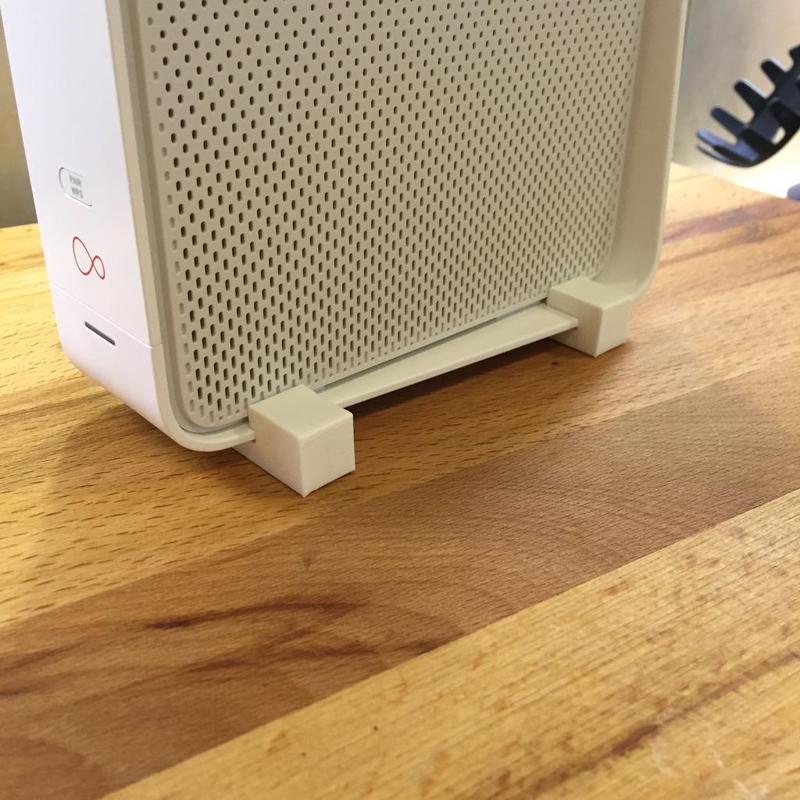 VirginMedia SuperHub 3 White - Router Wall Mount (UK)