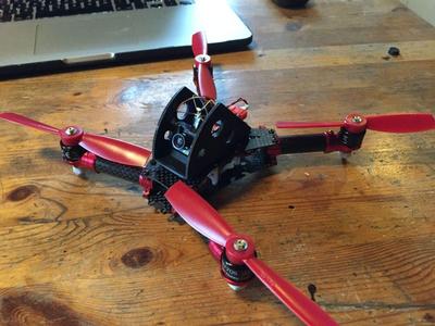 Quanum Elite / Spektrum Ultra Micro VTX Cam 25° and Lipo Hold + Antenna Protector for Blade 200QX Rakonheli