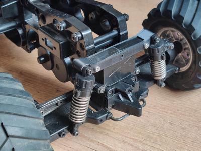 Tamiya WR-01 Upper Shock Brace