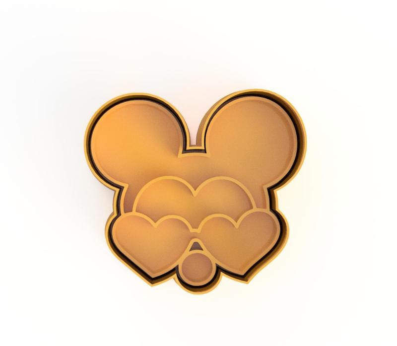 MICKEY MOUSE DISNEY LOVE COOKIE CUTTER