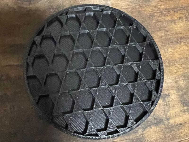 simple can coaster with inlay