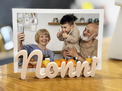 Grandparents' photo frame with 'nonni' text