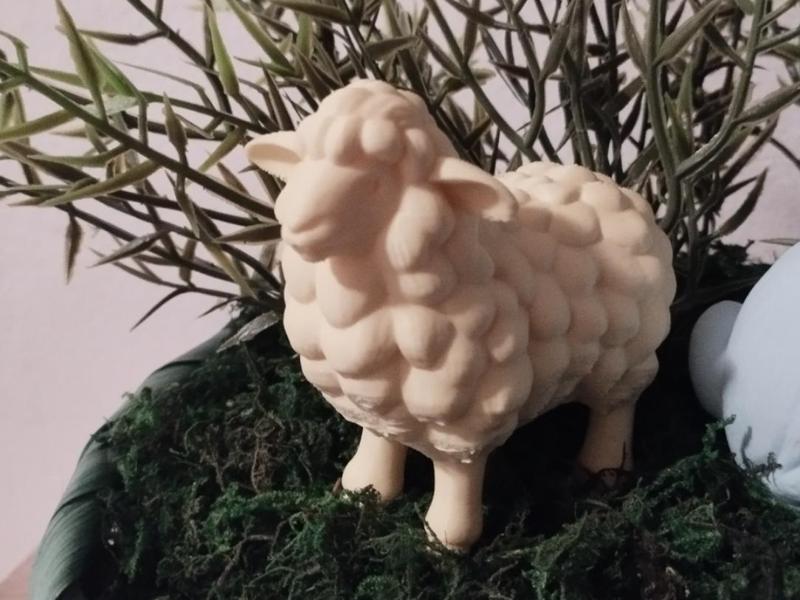 easter lamb decoration