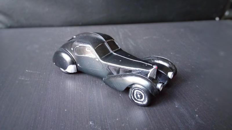 Bugatti Atlantic 'La voiture noire' 1/64