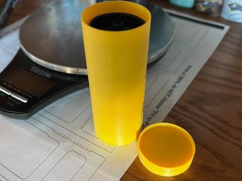 wheel holder for pinewood derby 