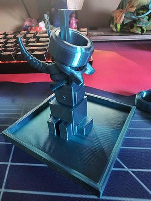 Cubic elephant ring holder and trinket tray