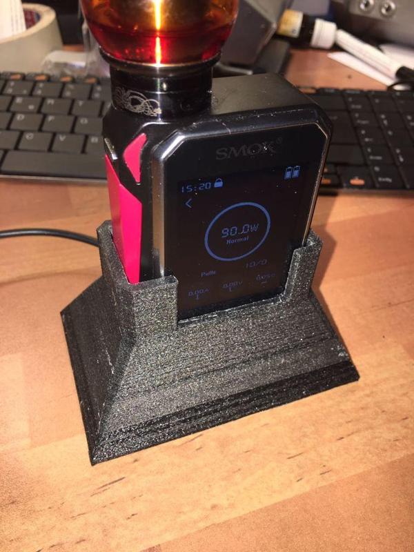 SMOK G-PRIV ladestation Changer