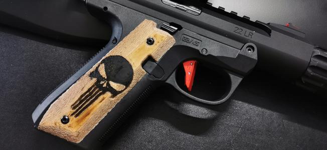 Grip panels for AAP-01 CTM 22-45 grip frame