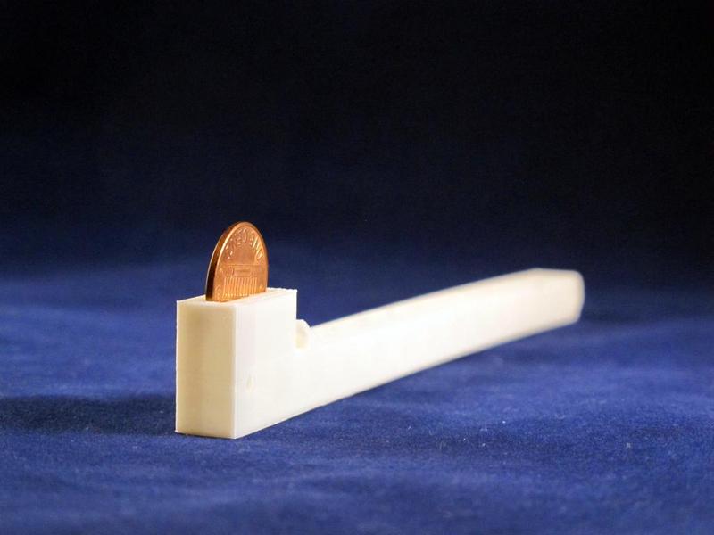 Desktop Defender Arm, Seej