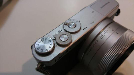Panasonic DMC-GM1 Power Switch