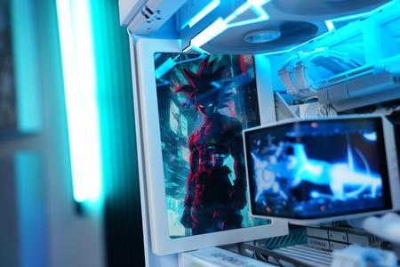 Hyte y70 custom monitor cover for TS