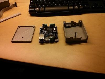 GNUbLIN LAN case