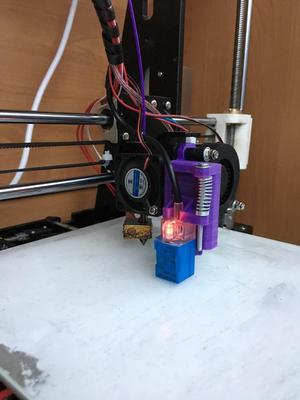 Remix on Anet A8 ajustible autolevel sensor holder