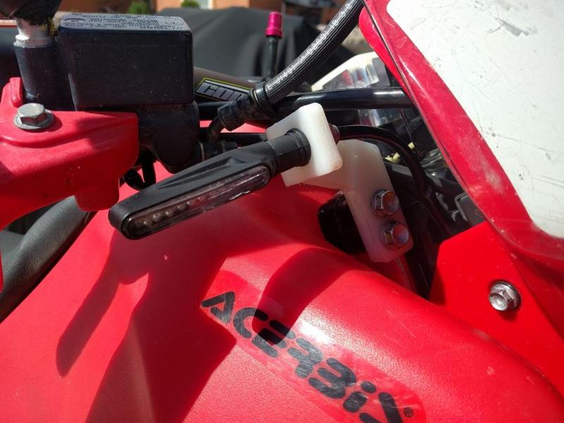 XR650L Front Turn Signal Bracket for Aftermarket Tank