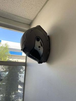 Helmet mount support Helmet mount support