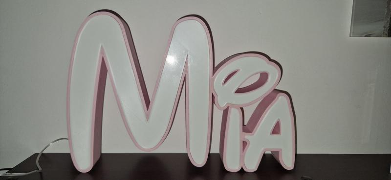 Mia Disney name lamp