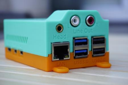 RaspberryPi5 & Pineboards HatDrive! PIANO Housing