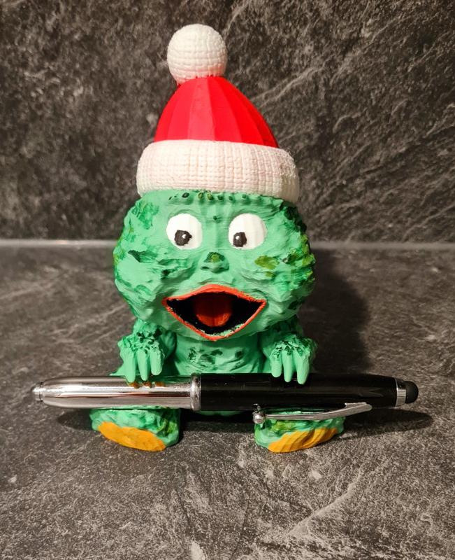 Cute Grinch baby pencil holder