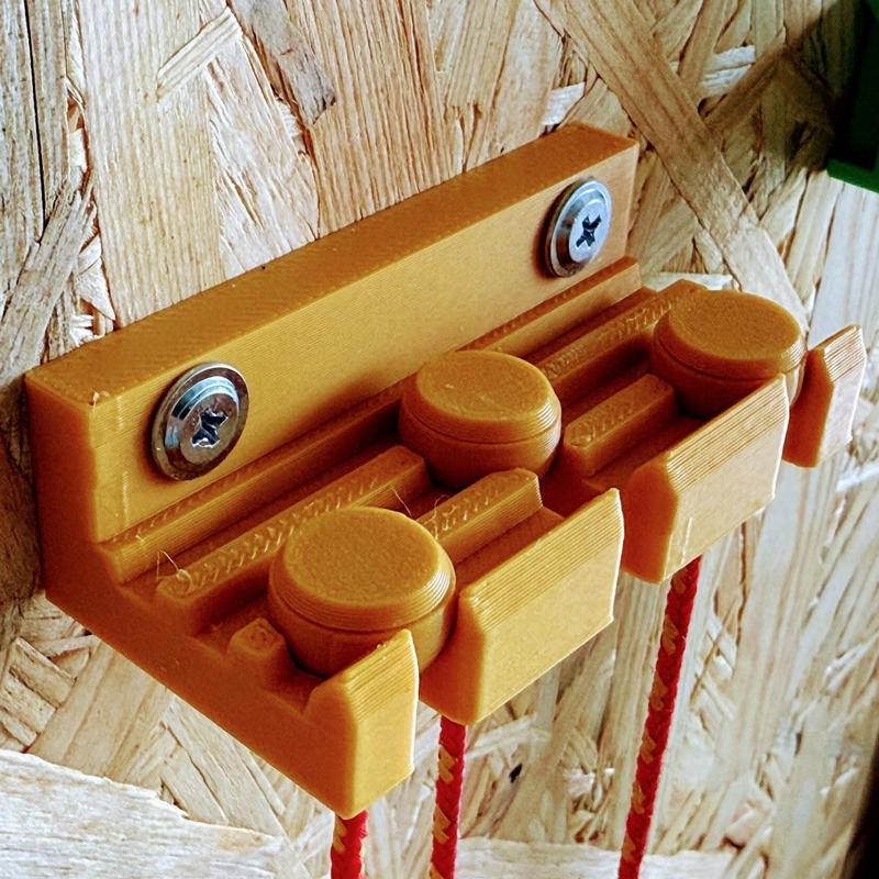 smartGarden tool hanger:: COMB FOR SMALLER TOOLS