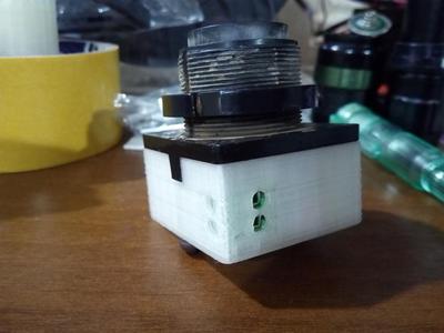 The GerCon button ("КЕ 011" mod)