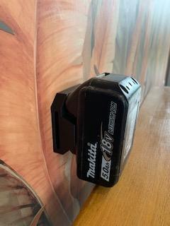 MAKITA BATTERY HOLDER