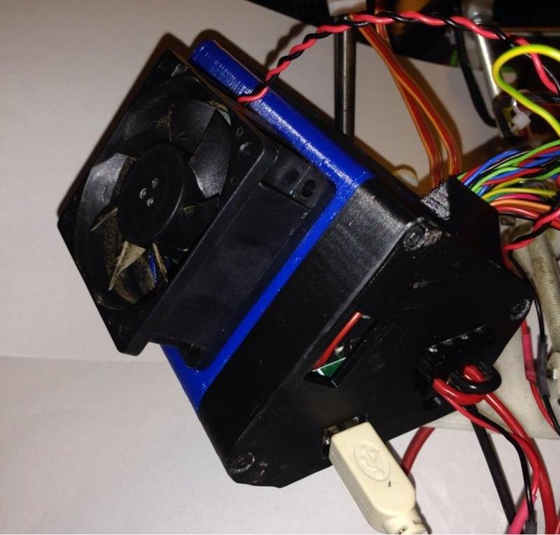 Arduino+Ramps1.4 Case with Clips for Mendelmax and T-Max