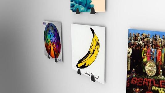 Ghostly Vinyl Wall Mount