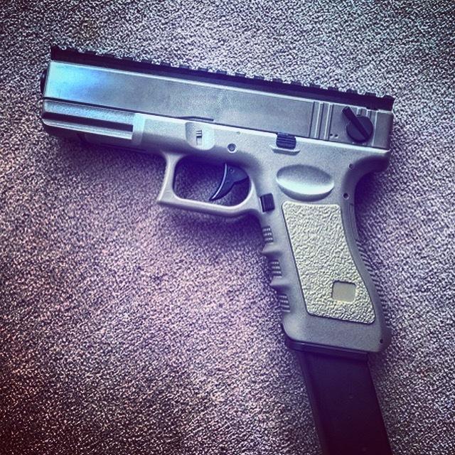 picatinny rail for airsoft G18c (cm030)