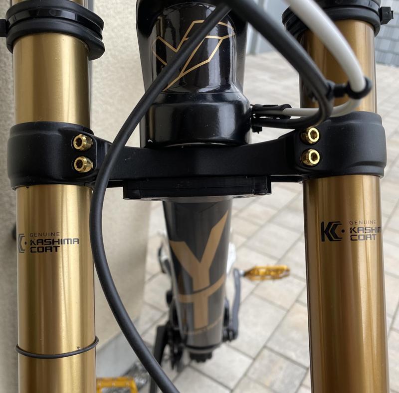 AirTag holder Fox 40 2016