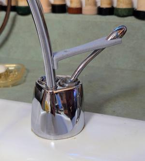 Prop for InSinkErator Filtered Water Faucet