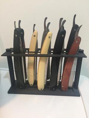Straight razor stand