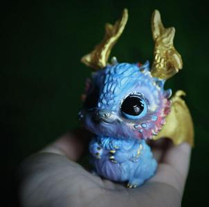 Print in place: a little dragon child