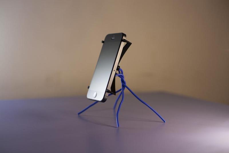 X-Wing smartphone holder (OS)