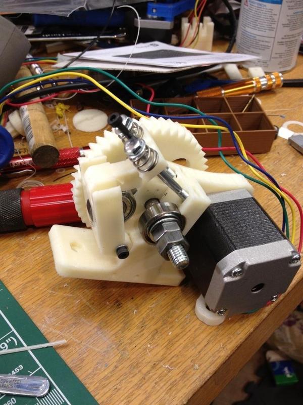 Greg's Wade reloaded - Guidler, Tilt Screws, Fishbone Gears, Parametric Filament