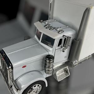 SIDE EXHAUST PIPES FOR PETERBILT TRUCK MODEL 379 SCALE 1:32