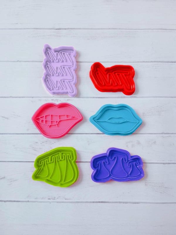 THE TRIPLE T COOKIE CUTTER