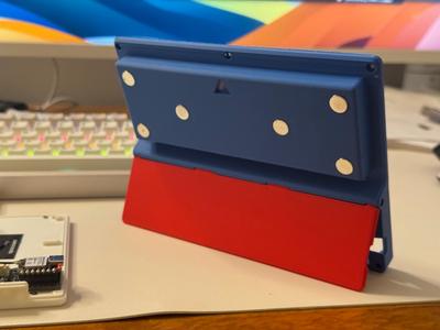 Seeed Studio XIAO 7.5" ePaper Magnet & Wall Mount