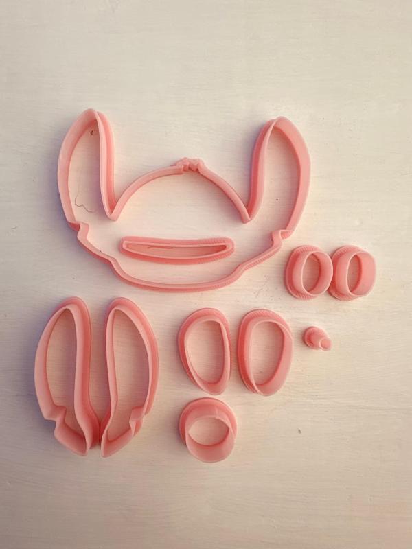 STITCH COLAGGE COOKIE CUTTERS