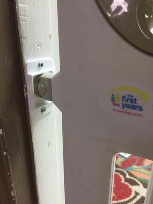 Baby Gate Wall Catch