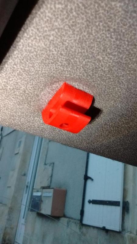 Visor clip Renault R21