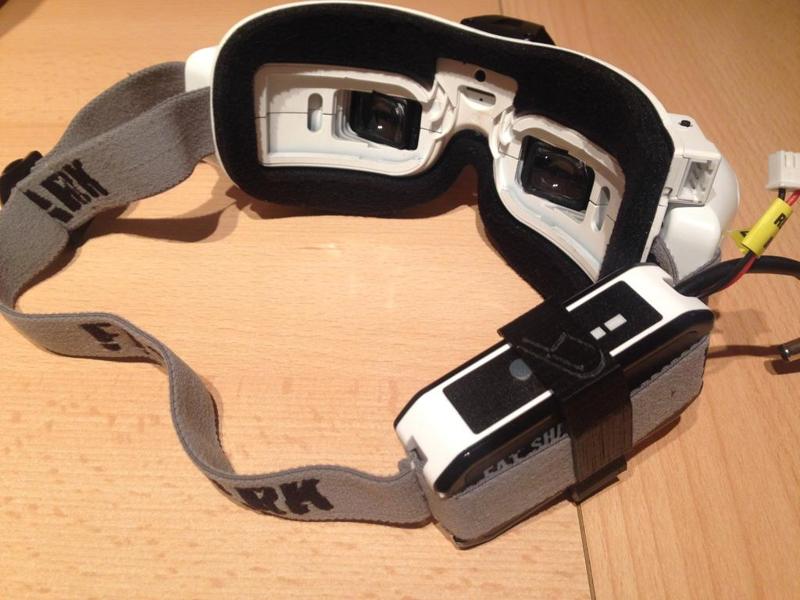 Fat Shark Dominator Battery Clip (1800mAh Pack)