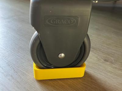 Graco pack and play wheel chock with TPU bottom
