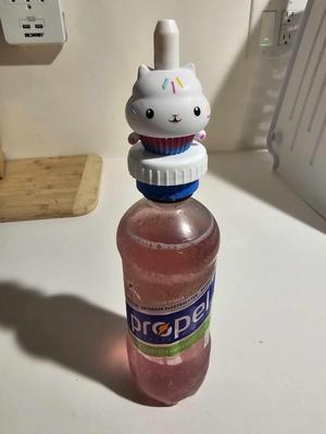 Good to Grow Juice Cup Adapter for many water bottles and Propel