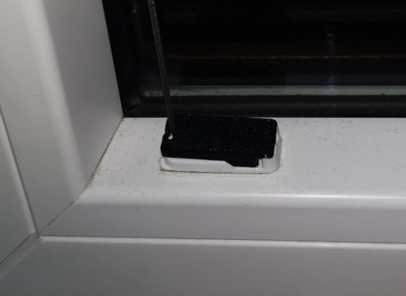 Pleated replacement cap