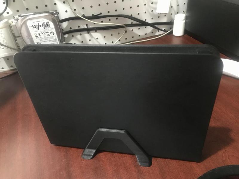 Ipad Air2 with Zagg Keyboard Vertical Stand