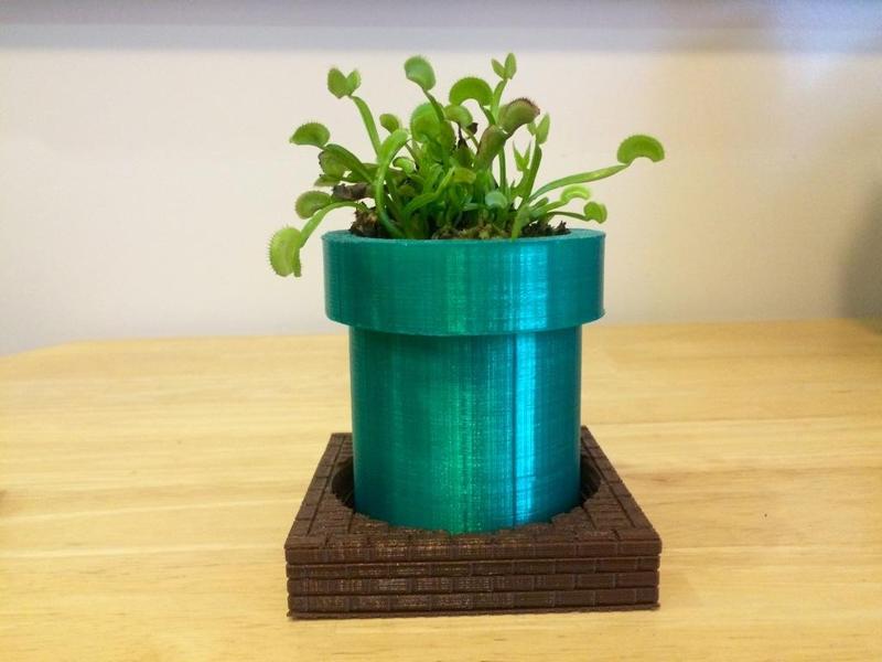 Super Mario Warp Tube Planter and Brick Tray