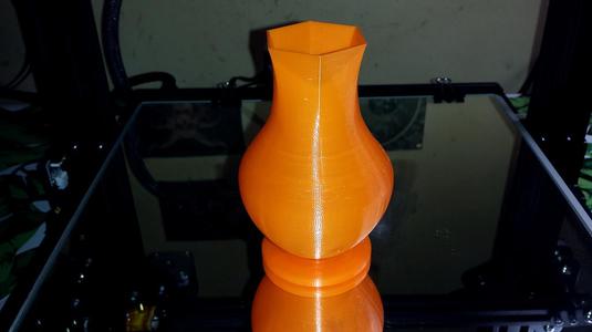 Pedestal Vase v1